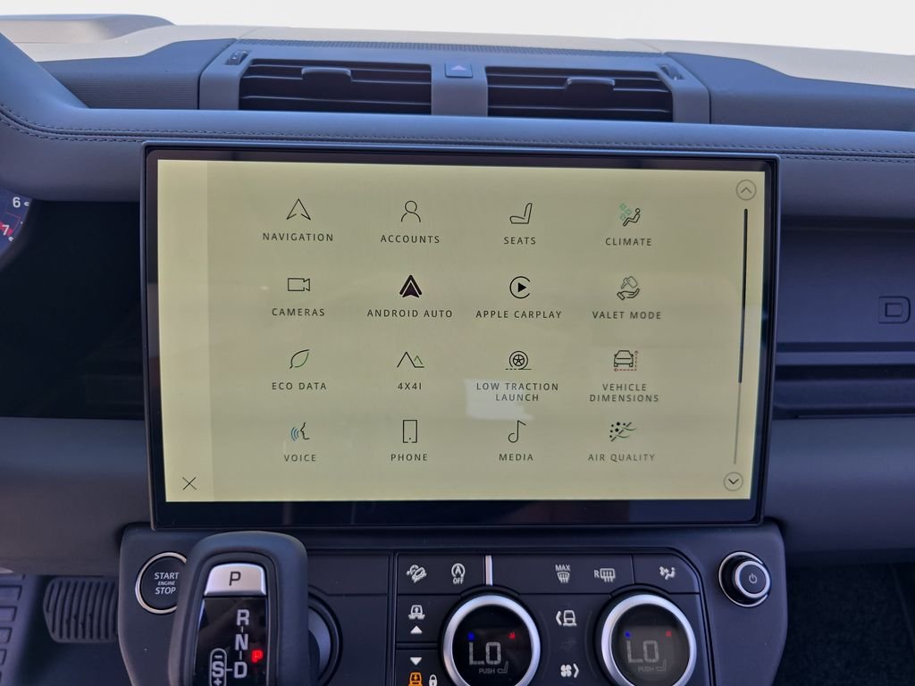 New 2026 Carpathian Grey Land Rover X-Dynamic SE image 22