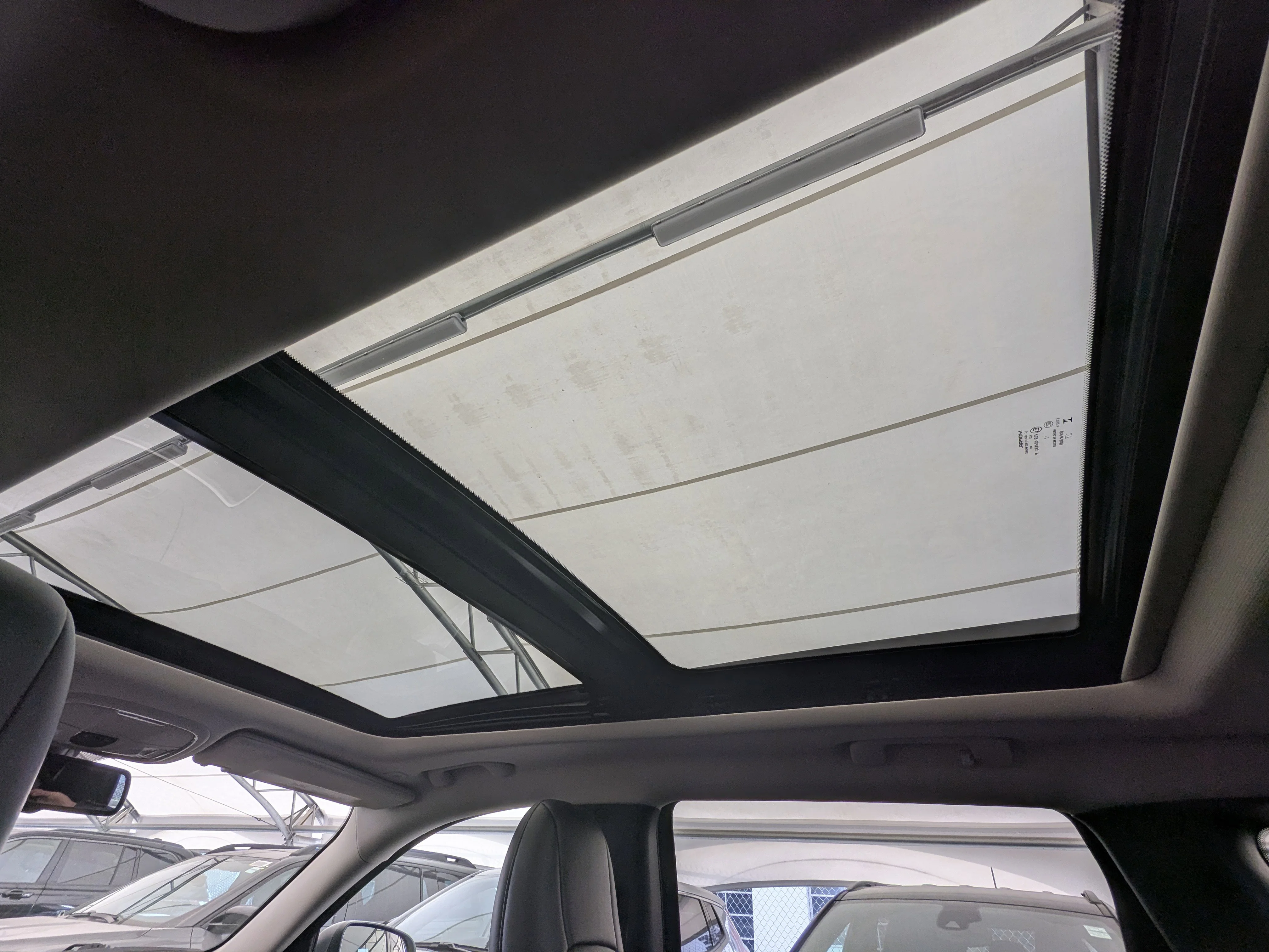 Used 2018 Grey Jeep Trailhawk - Cold Weather Pkg - Comfort Grp - Command View Sunroof - Napa Leather & More image 27