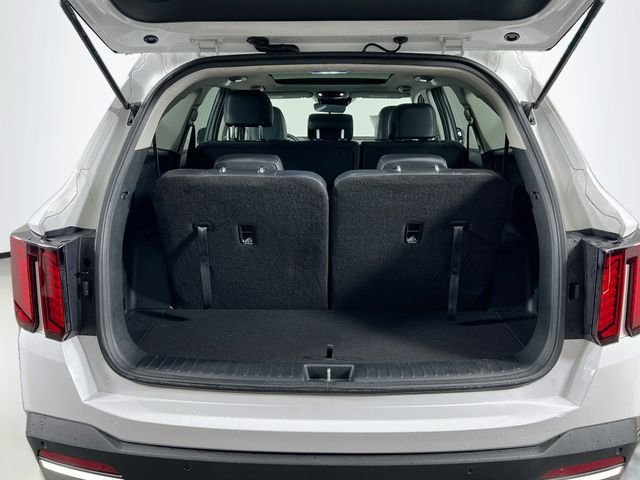 2024 Kia Sorento S - Photo 27