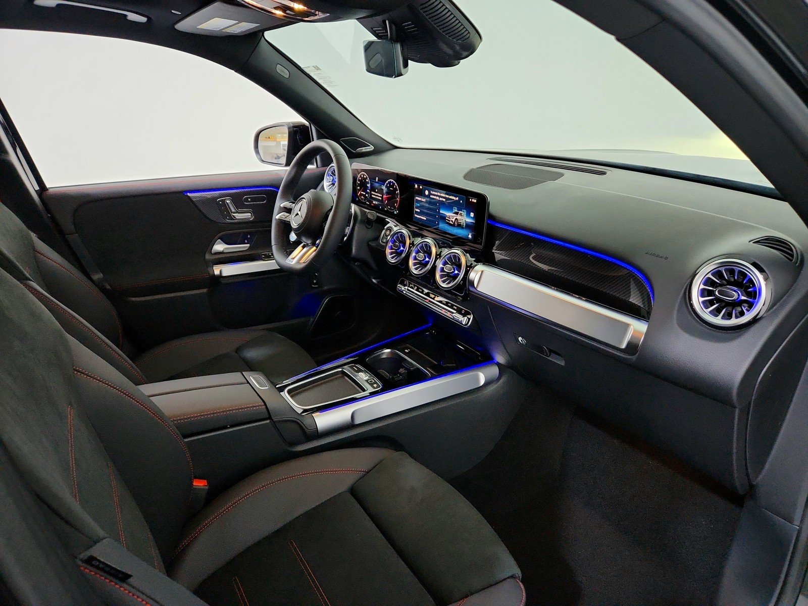 New 2026 Night Black Mercedes-Benz AMG® GLB 35 4MATIC SUV image 9