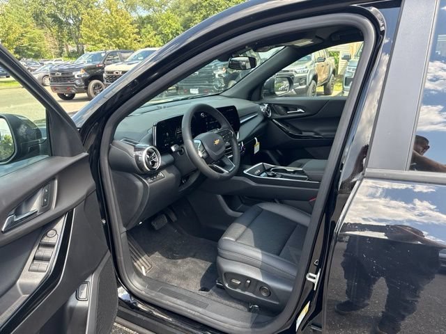 2027 Chevrolet Equinox LT - Photo 21