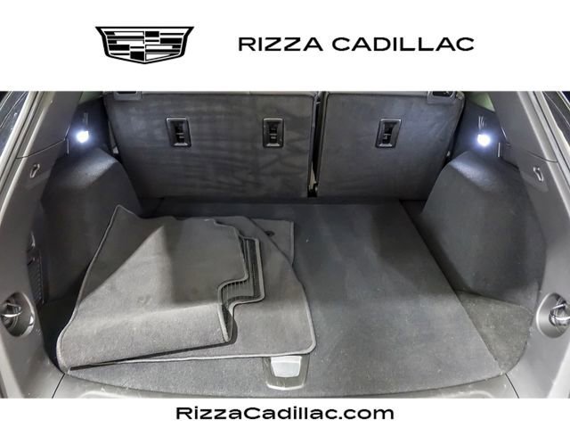 Used 2022 Stellar Black Metallic Cadillac Luxury image 19