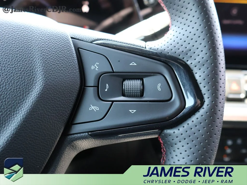 Used 2025 Yellow Chevrolet RS image 27