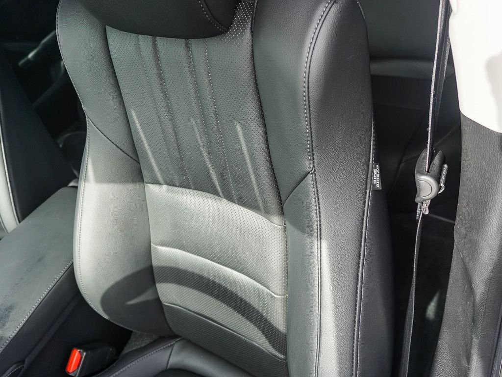Used 2022  Honda Touring image 20