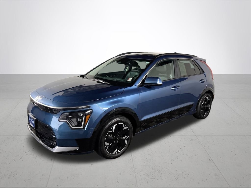 Used 2023 Kia Niro Wave with VIN KNDCT3L15P5040842 for sale in Gladstone, OR