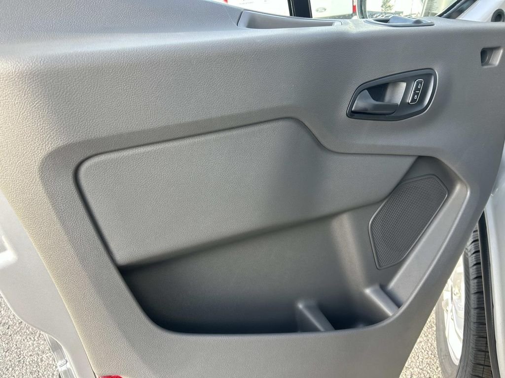 New 2026 Ingot Silver Metallic Ford Cargo Van image 14
