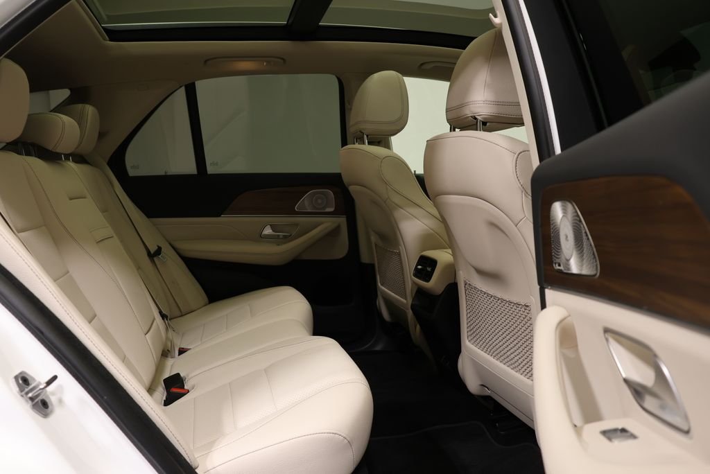 Certified Used 2024 Polar White Mercedes-Benz GLE 450 image 54