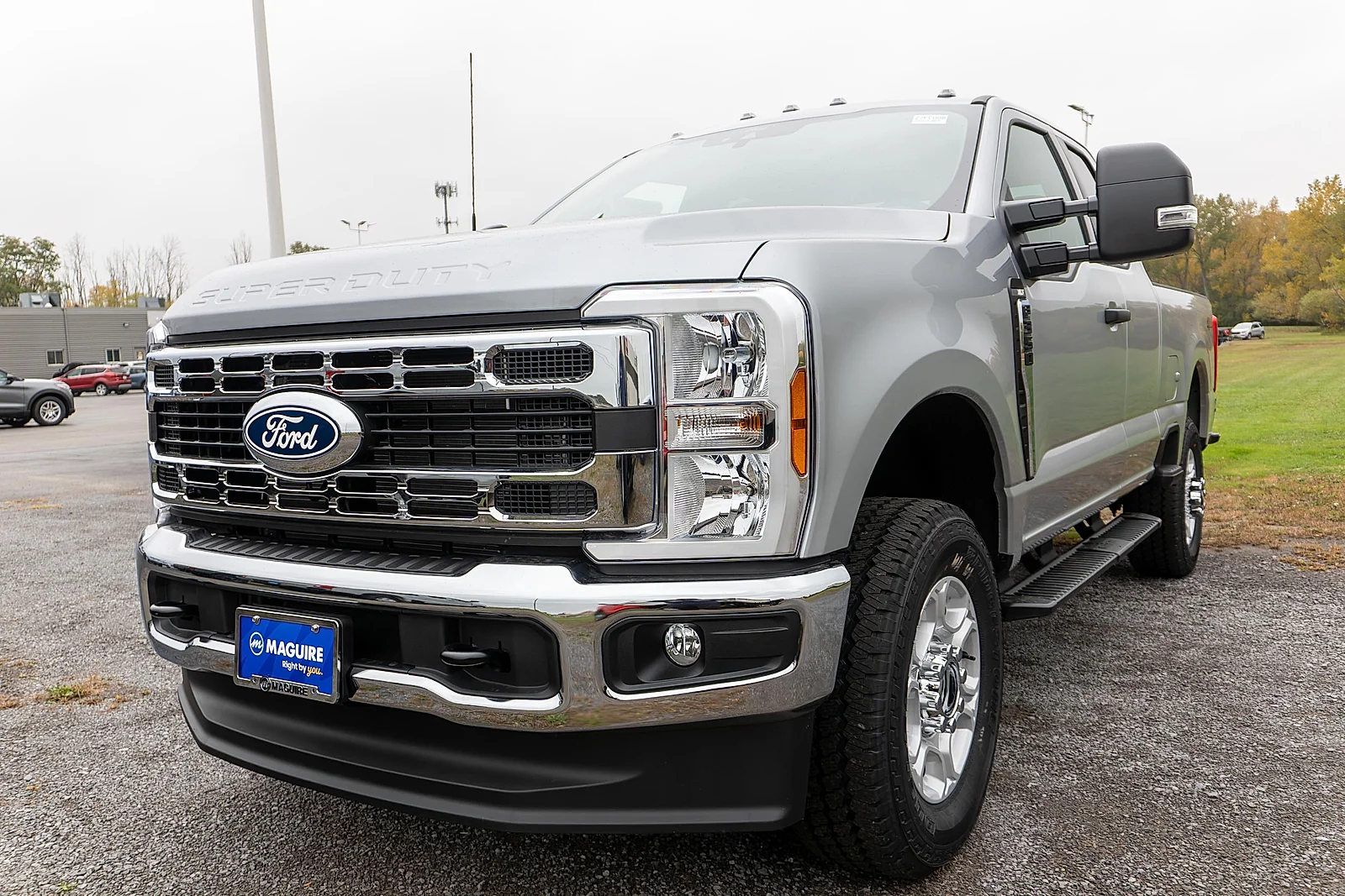 New 2027 Iconic Silver Metallic Ford F-350® XLT image 2