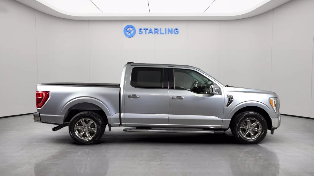 Used 2021 Silver Ford XLT image 12