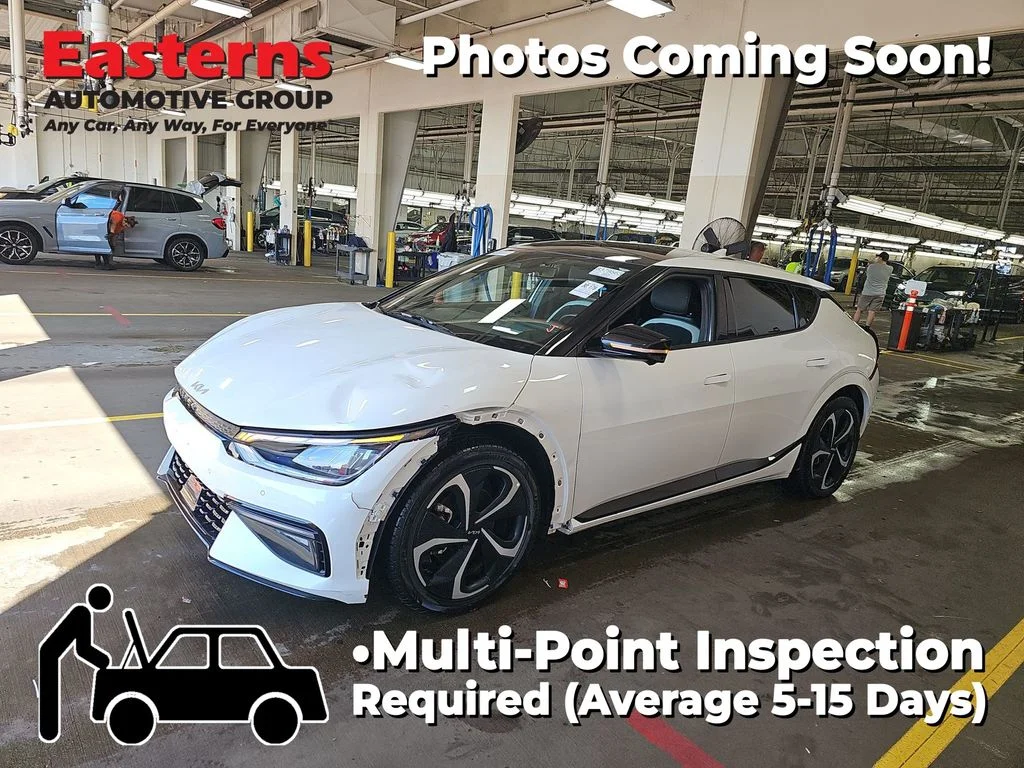Used 2023 White Kia GT-Line image 1