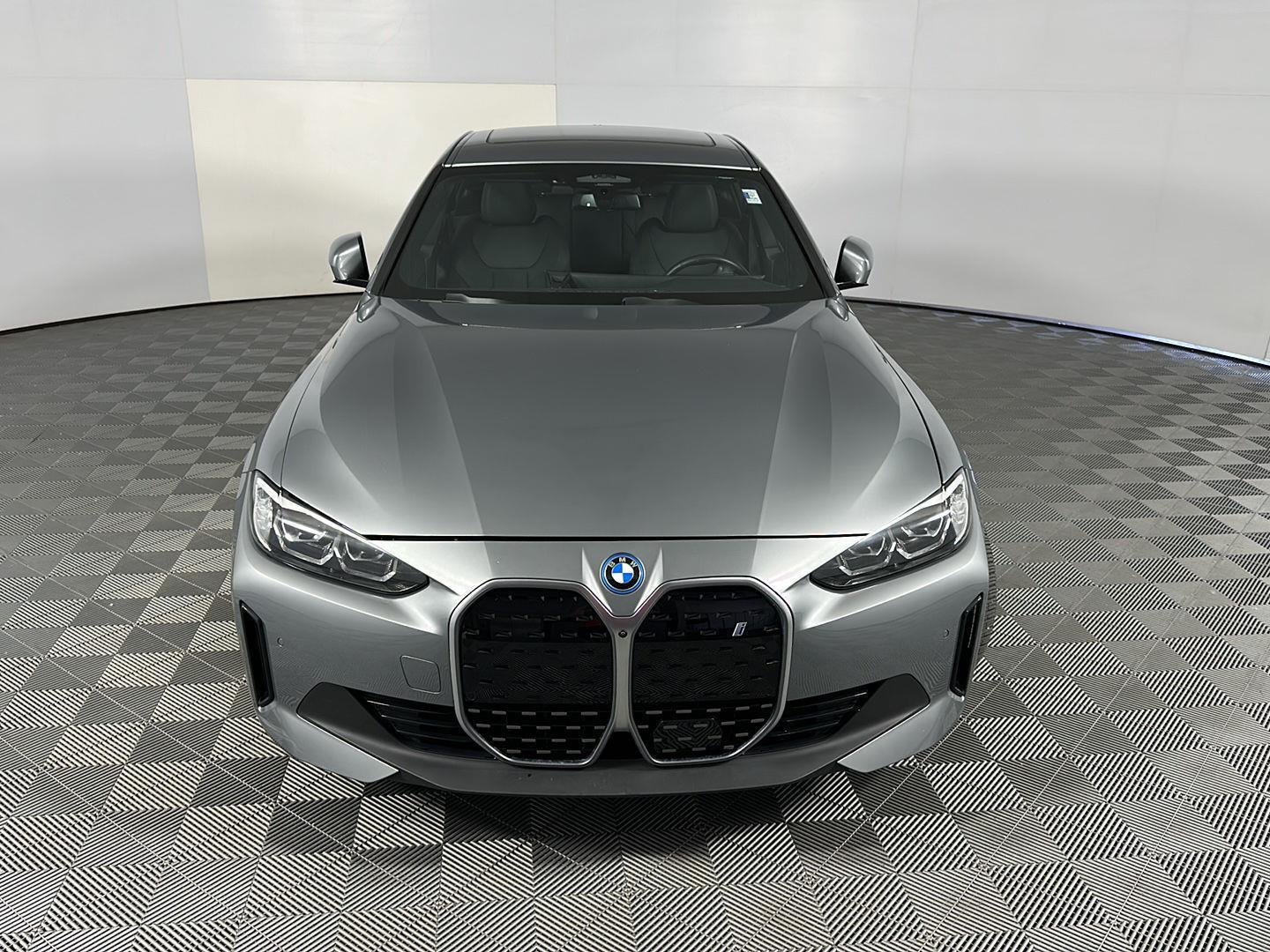 Used 2023 Skyscraper Grey Metallic BMW eDrive40 image 2