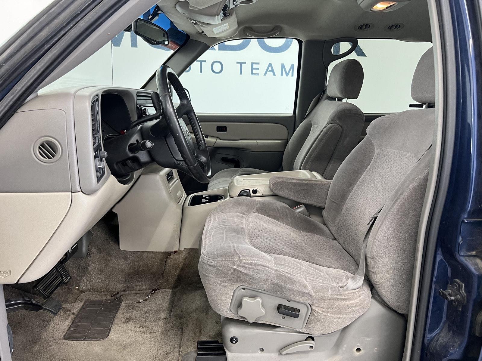 2001 Chevrolet Suburban Base - Photo 12