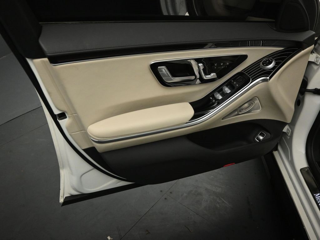 2022 MERCEDES-BENZ S-CLASS - Image 17