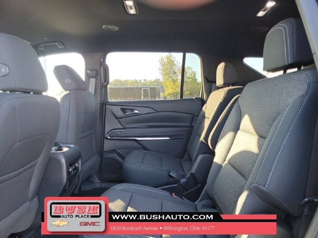 New 2027 Mosaic Black Metallic Chevrolet LT image 11
