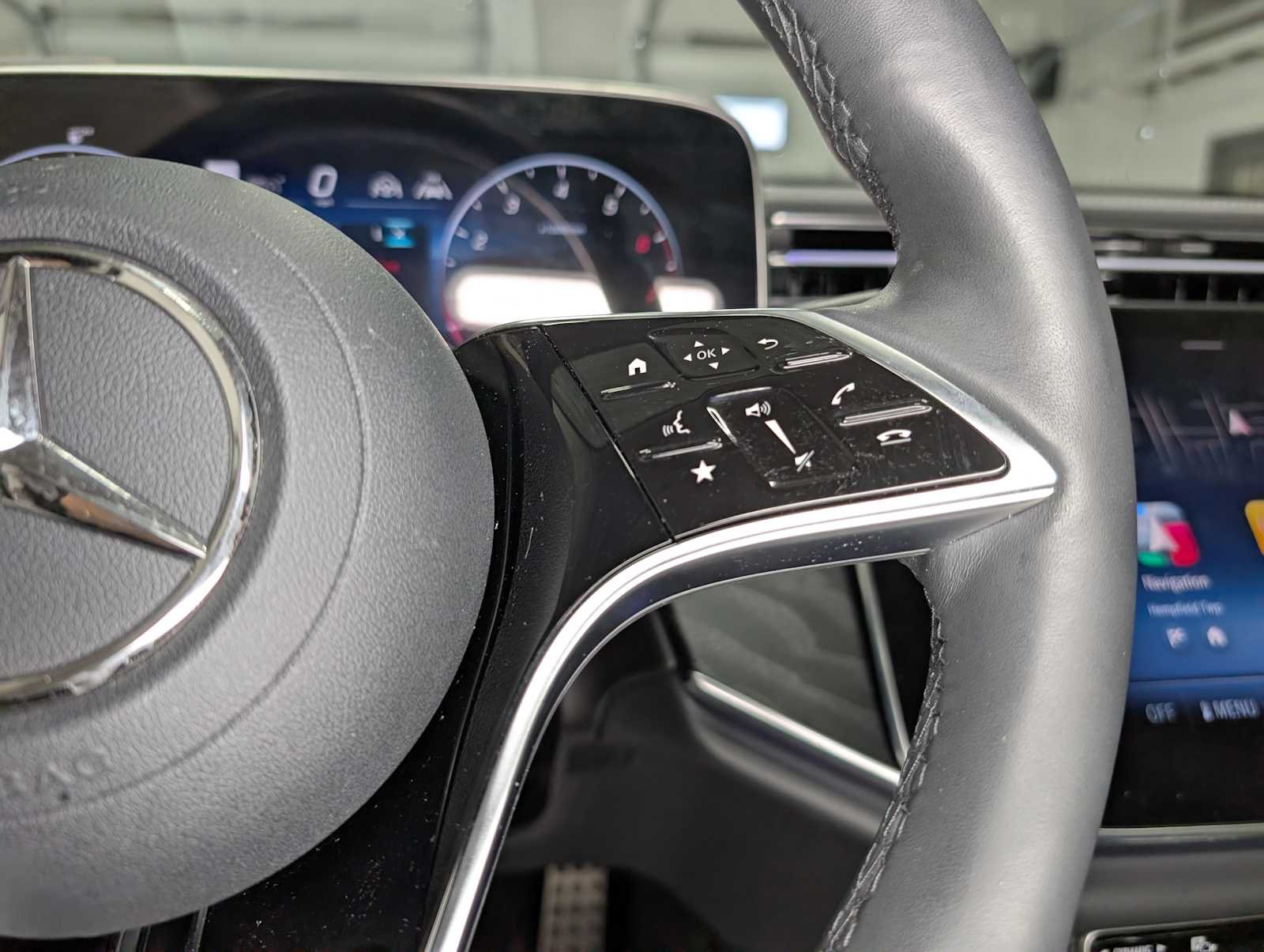 Certified Used 2026 Polar White Mercedes-Benz E 450 image 33