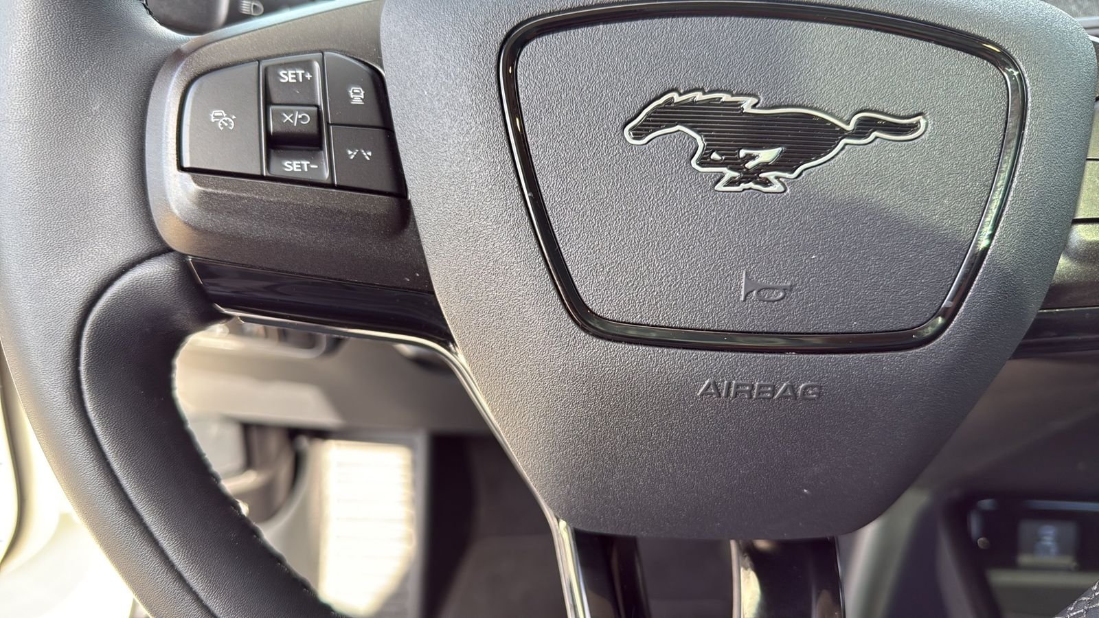 Used 2023 White Ford Premium image 16