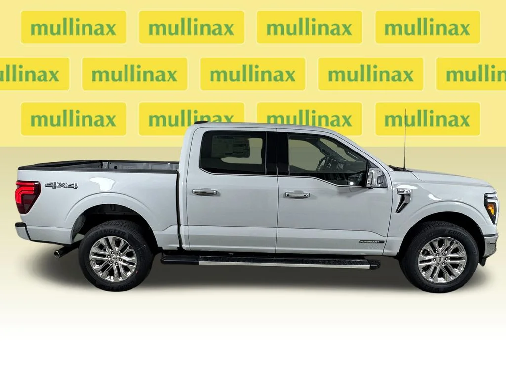 New 2026 White Ford Lariat image 17