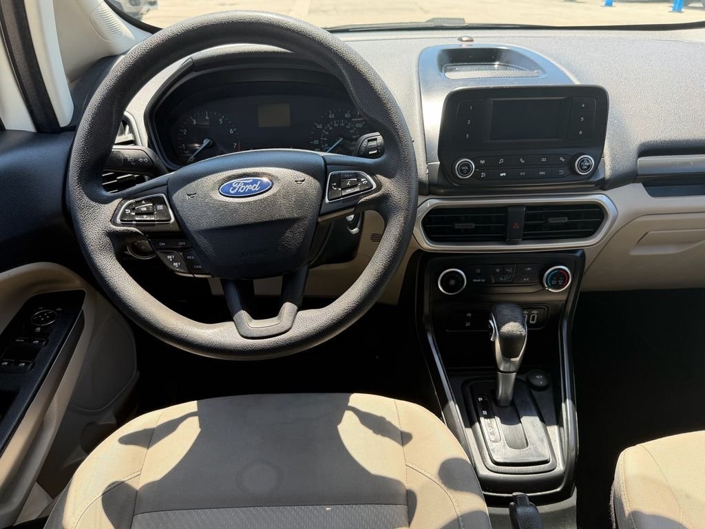 Used 2018 White Ford S image 13