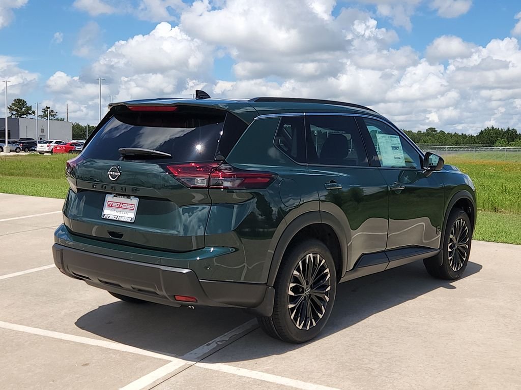 New 2026 Obsidian Green Pearl Nissan Dark Armor image 6