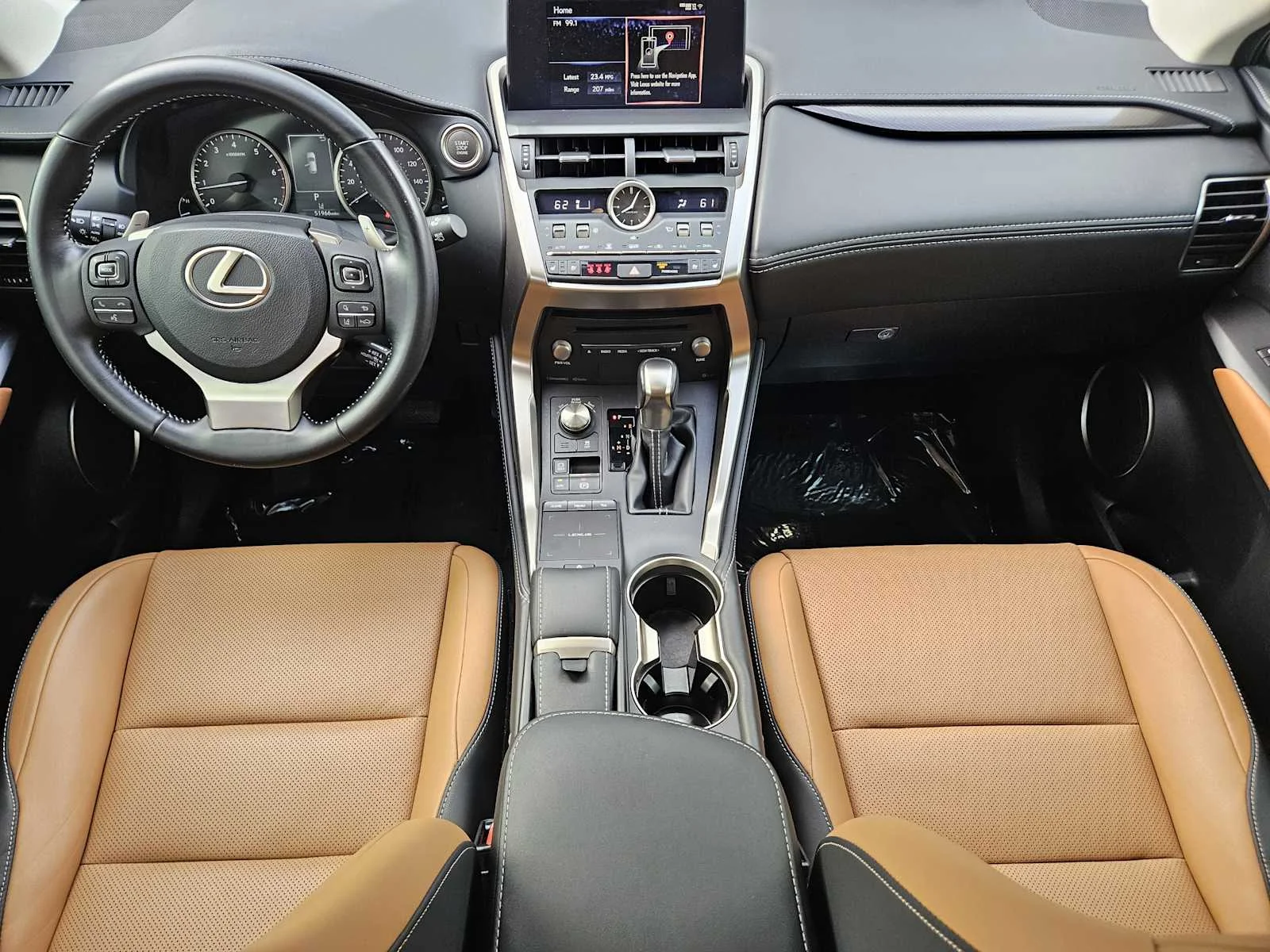 Certified Used 2020 MATADOR RED MICA Lexus  image 21