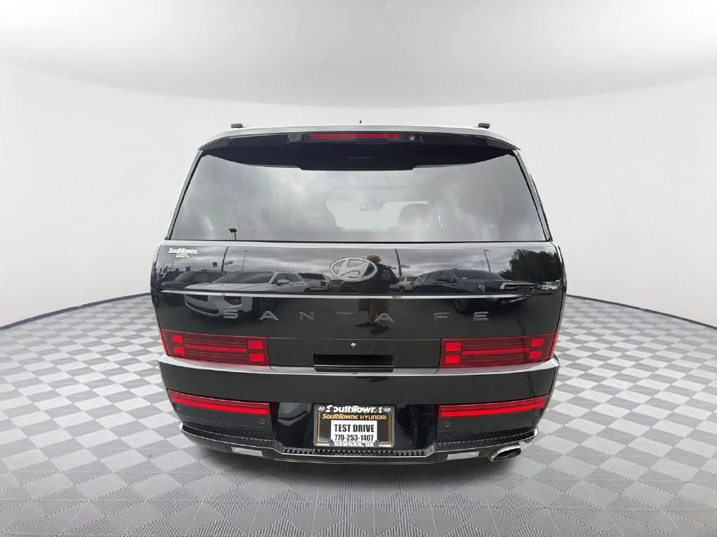 Used 2024 Black Hyundai Calligraphy image 6