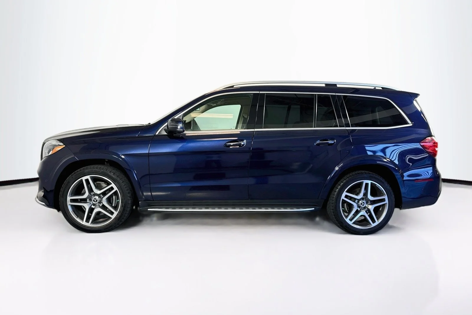 Used 2019 Lunar Blue Metallic Mercedes-Benz GLS 550 image 8