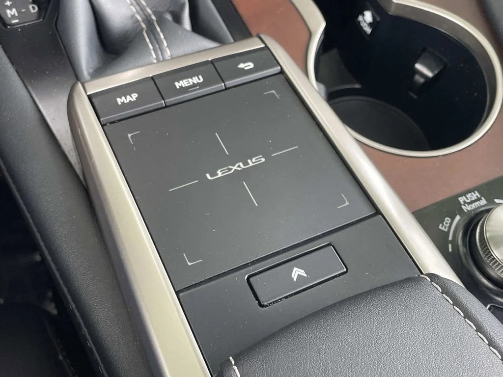 Used 2020 Silver Lexus 350 image 25