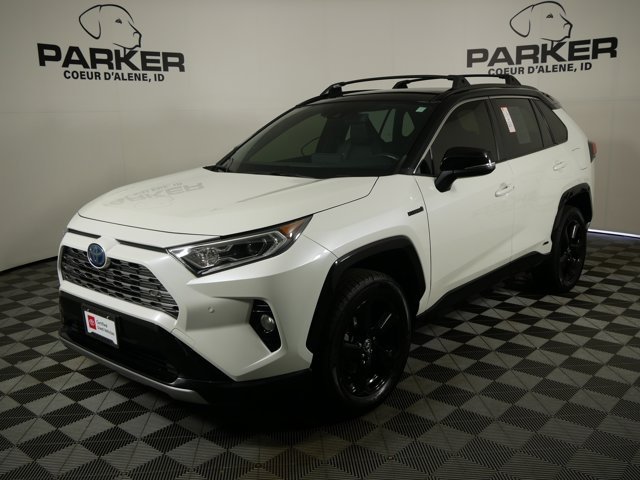 2020 Toyota RAV4 Hybrid XSE AWD's photo