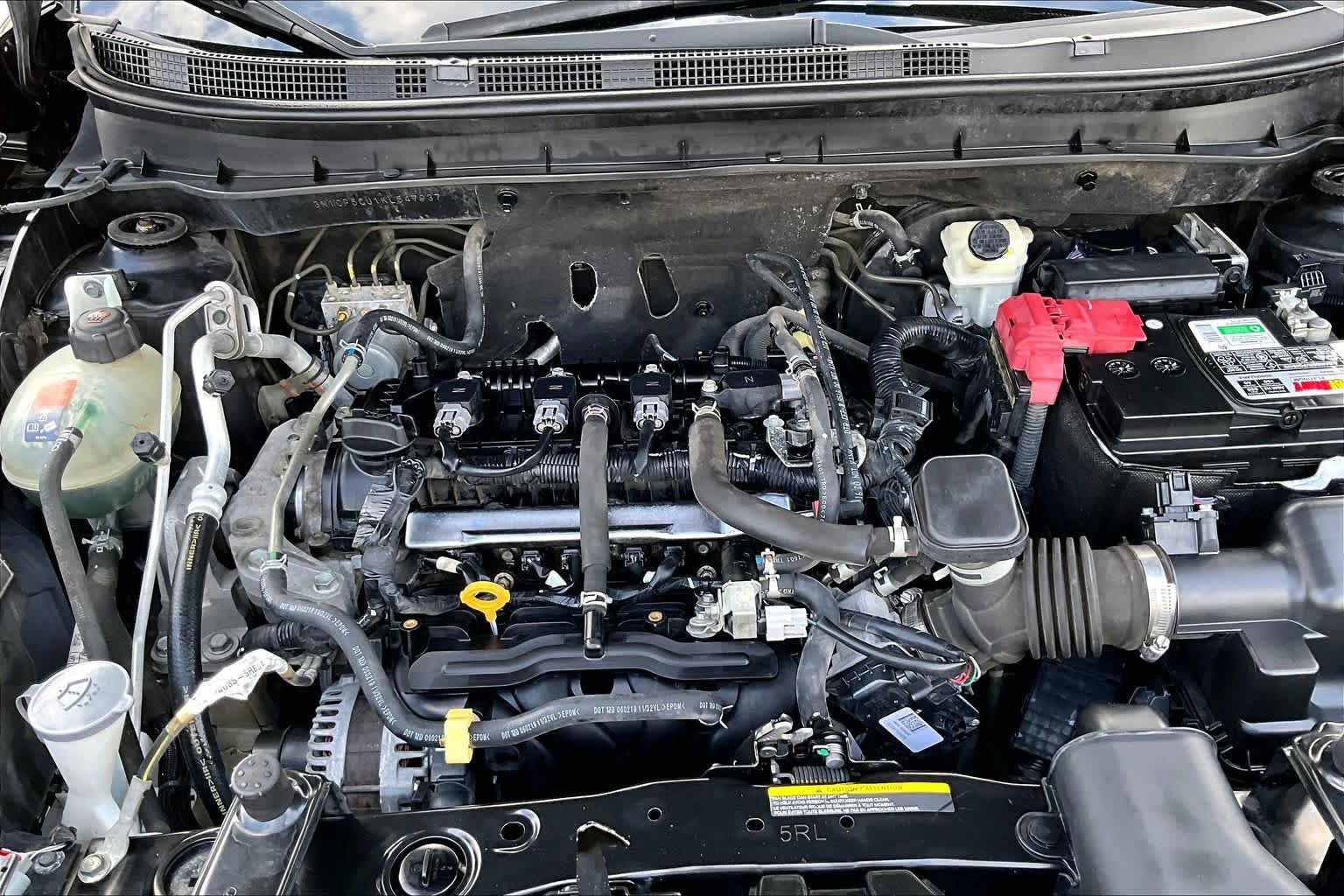 Used 2019 Super Black Nissan S image 32