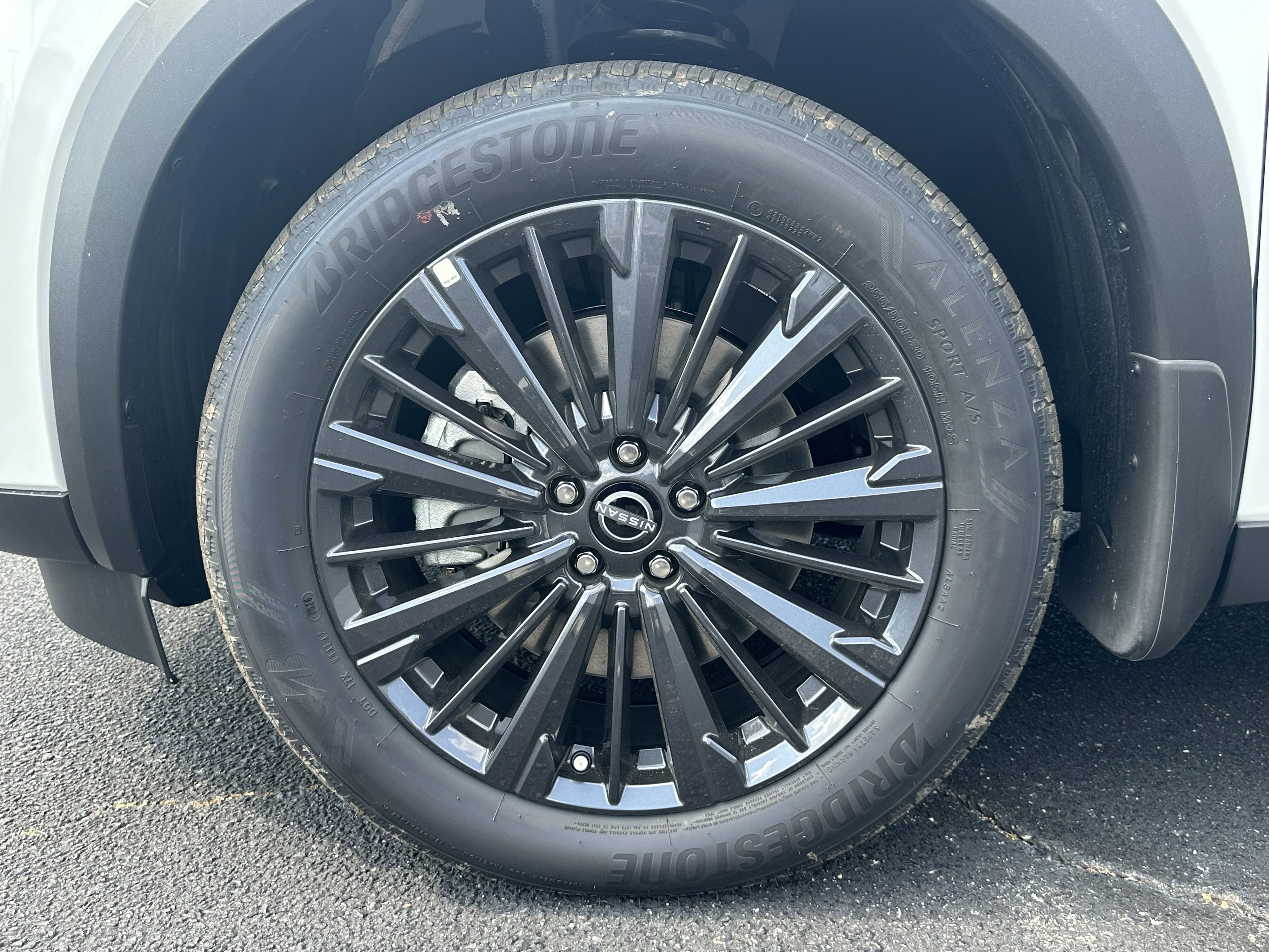 New 2026 Everest White Pearl Tricoat Nissan SL image 12