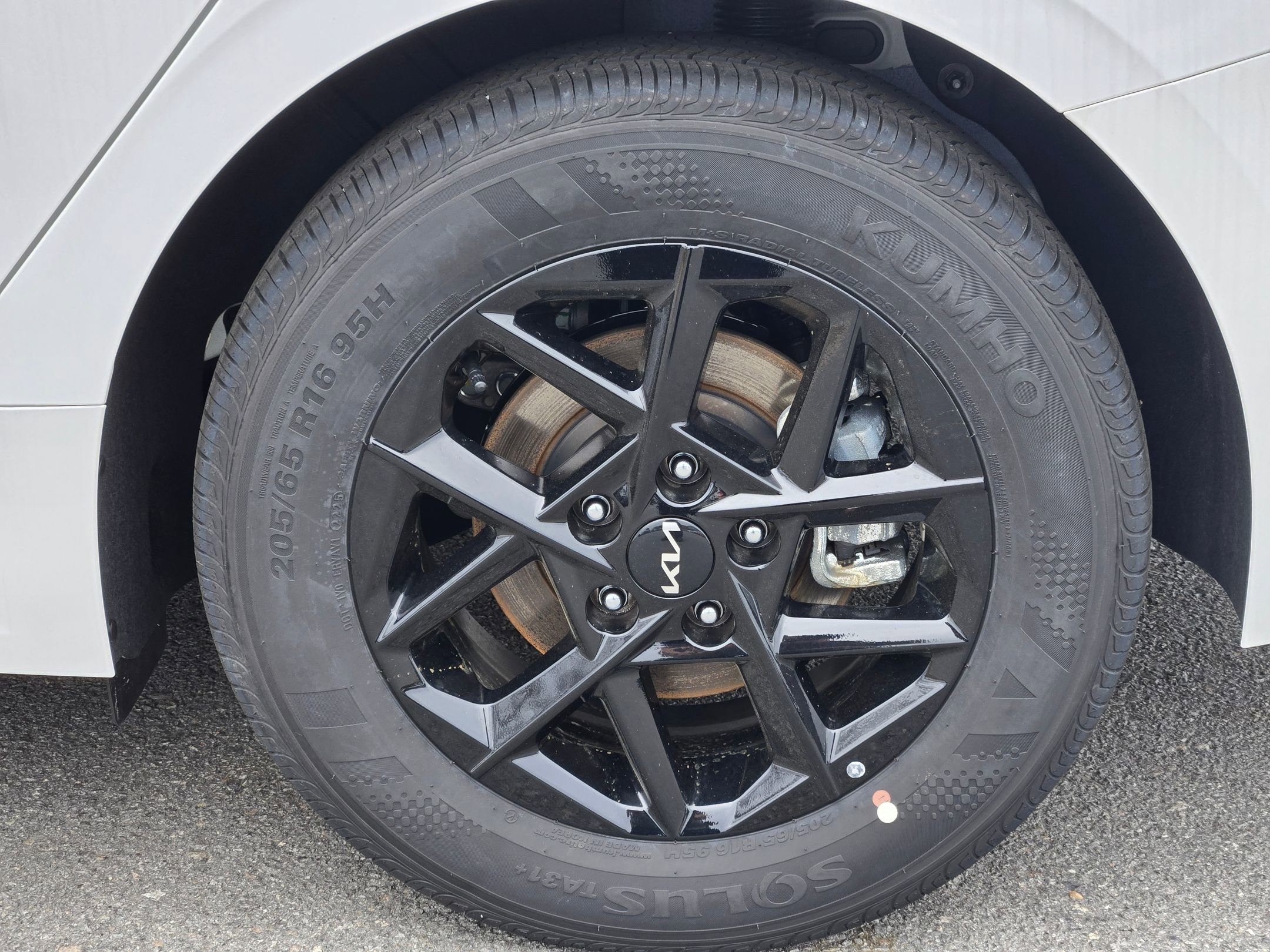 2026 Kia K5 LXS - Photo 10