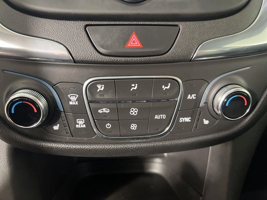 Used 2020 Pacific Blue Metallic Chevrolet LT image 20