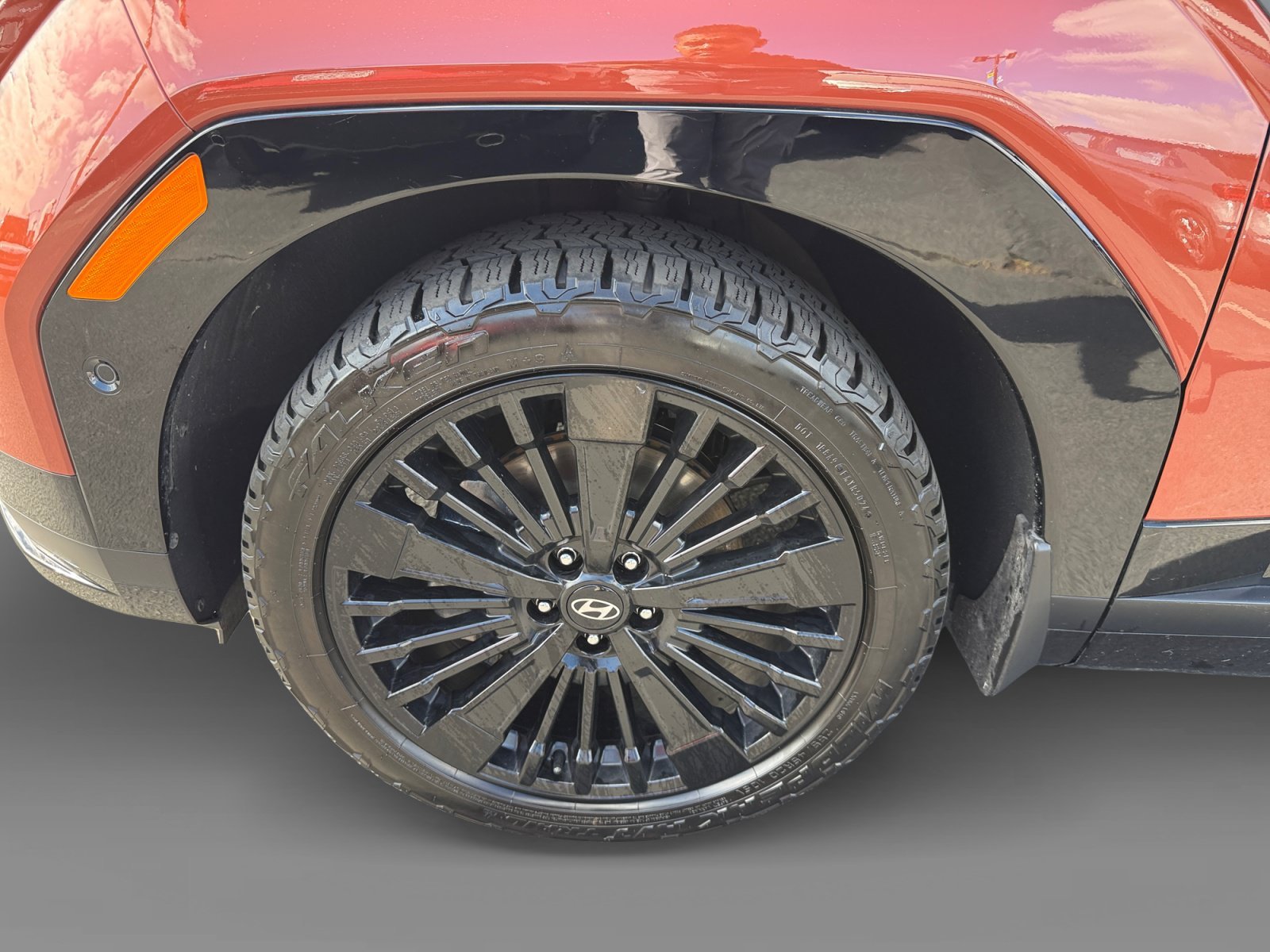 Certified Used 2025 Orange Hyundai Calligraphy image 9