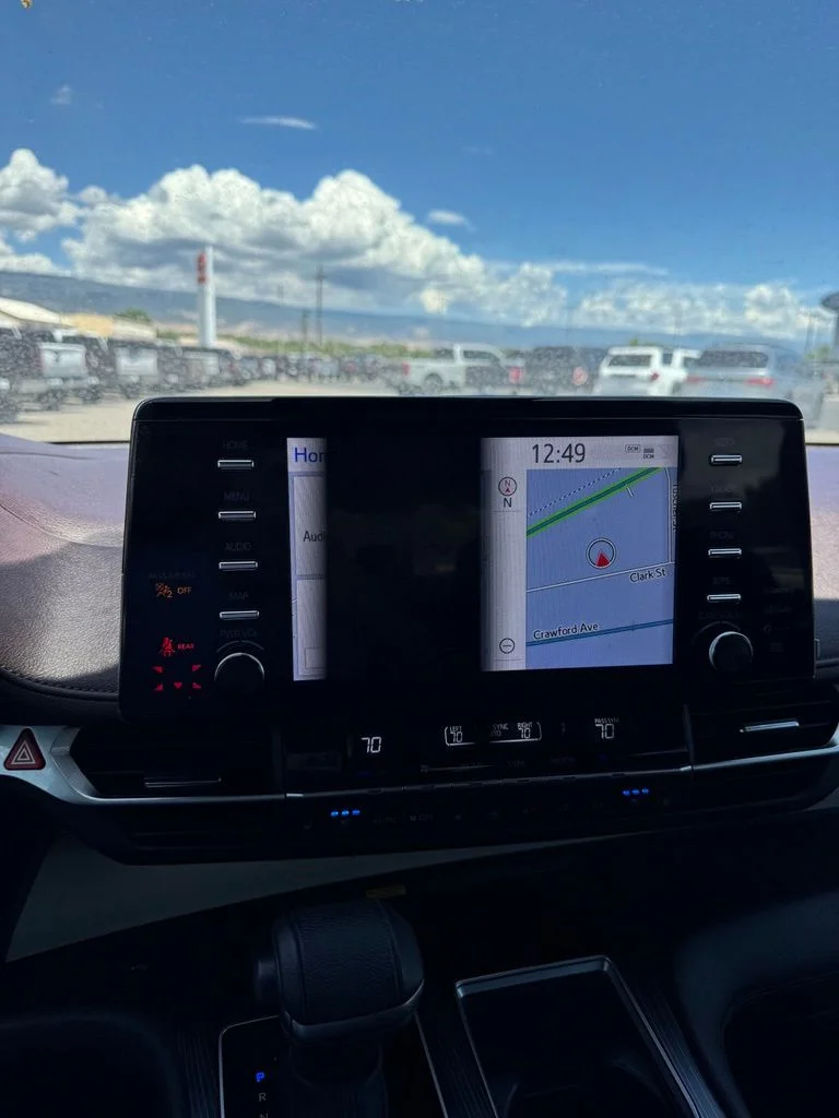 Used 2023 Pearl Toyota Platinum image 20