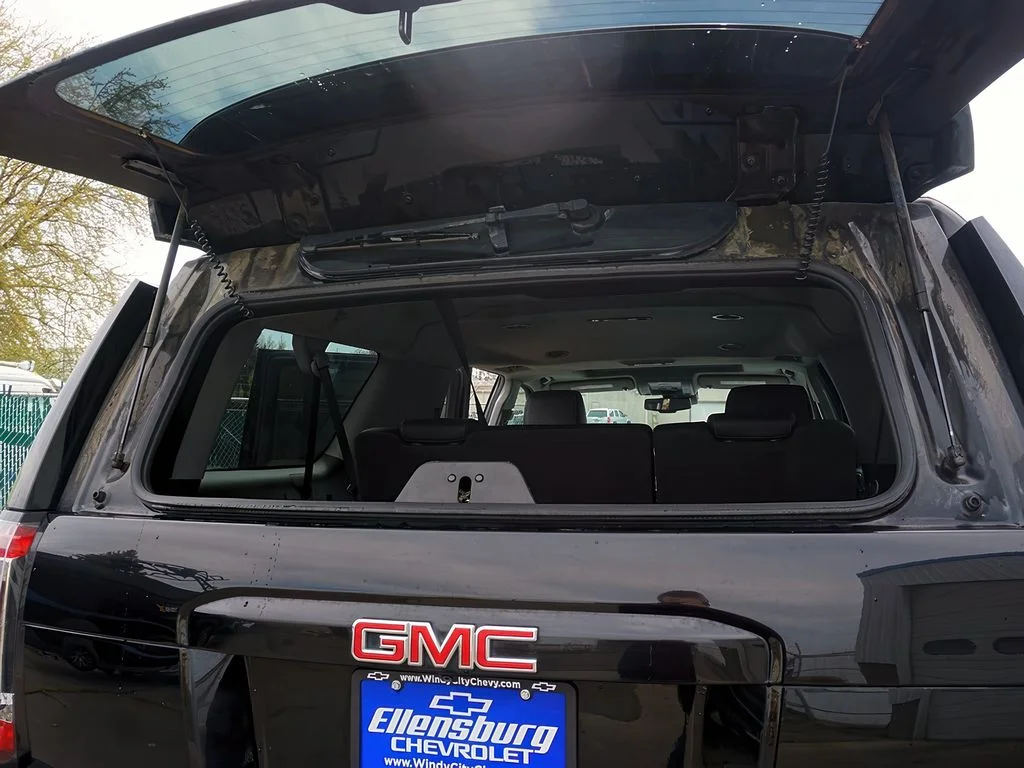 2020 GMC Yukon XL SLT - Photo 18