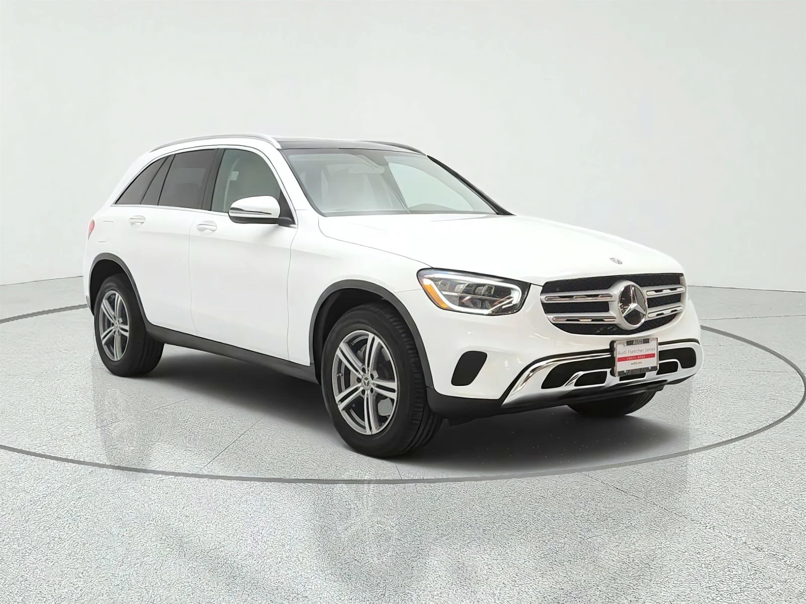 Used 2020 Polar White Mercedes-Benz GLC 300 image 3