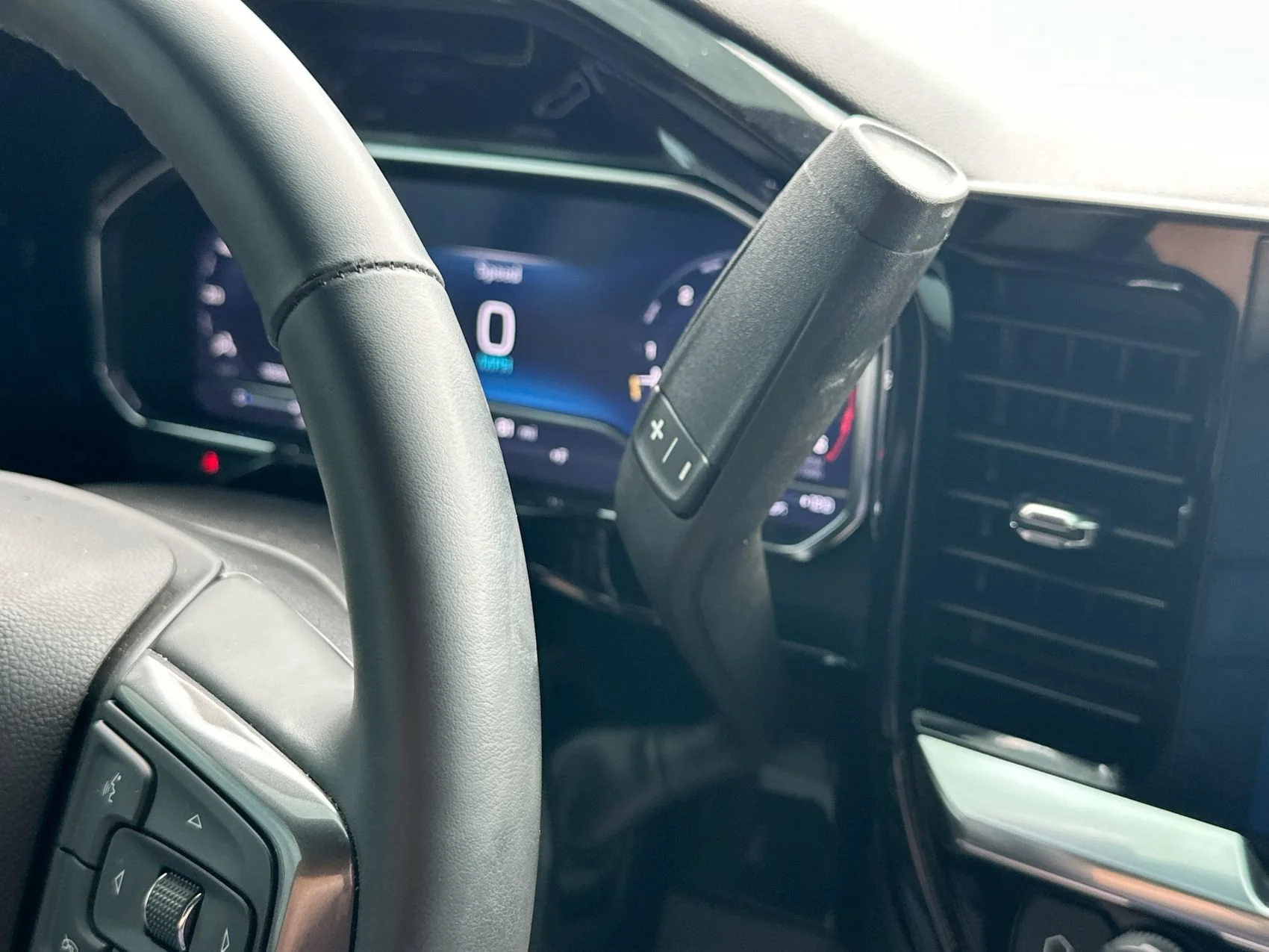 Used 2025 Black Chevrolet High Country image 20