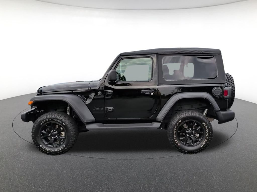 Used 2023 Black Jeep Sport S image 9