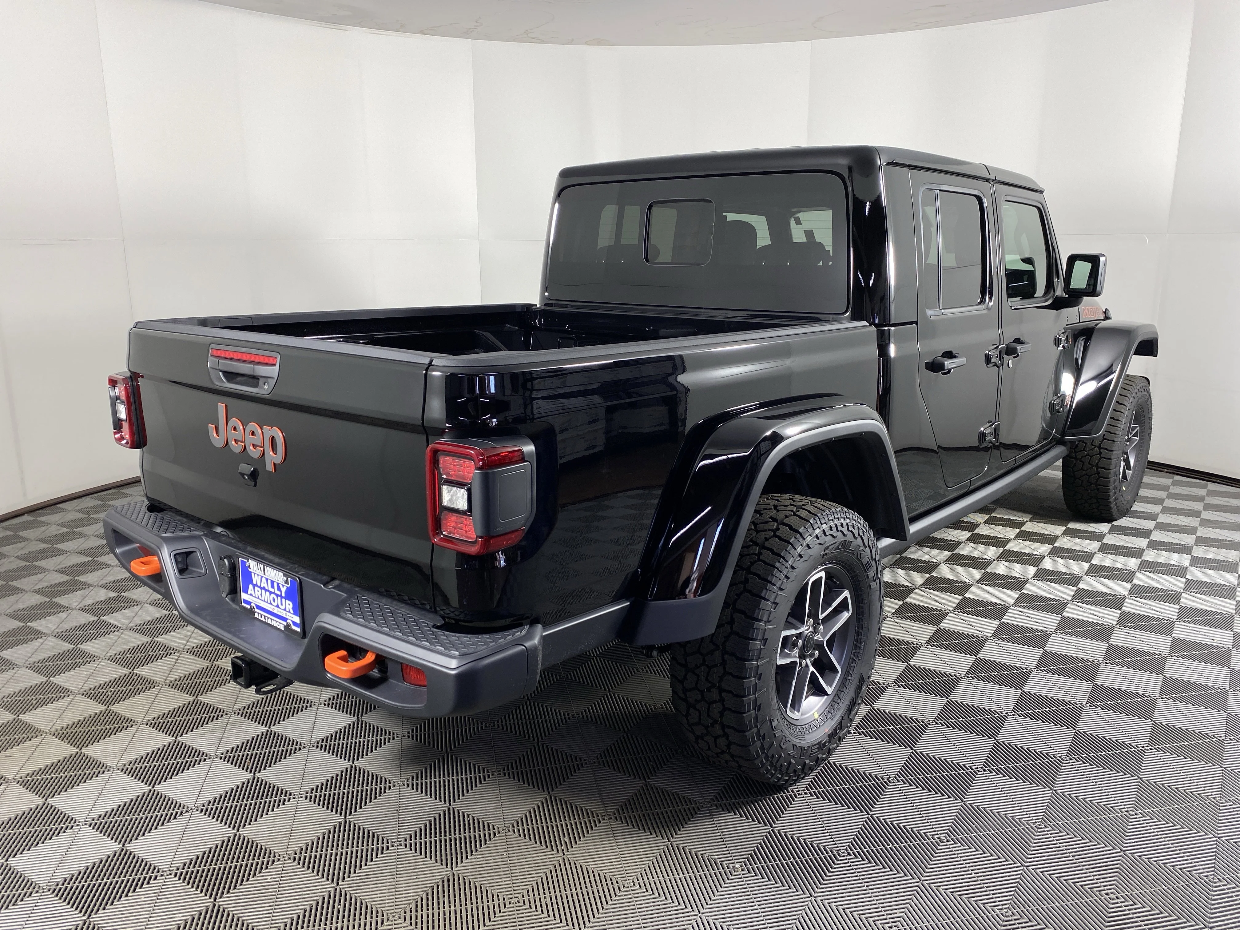 New 2026 Black Clear-Coat Exterior Paint Jeep Mojave image 6