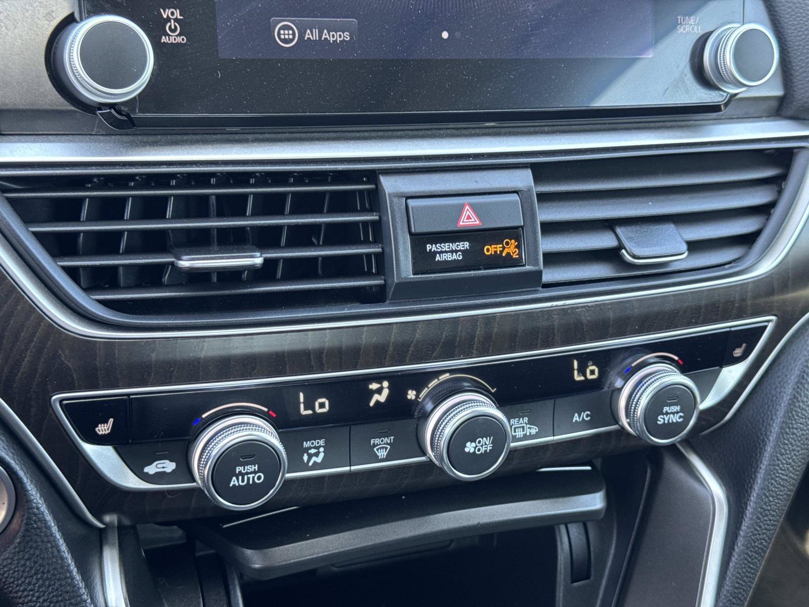 2021 Honda Accord Hybrid EX - Photo 14