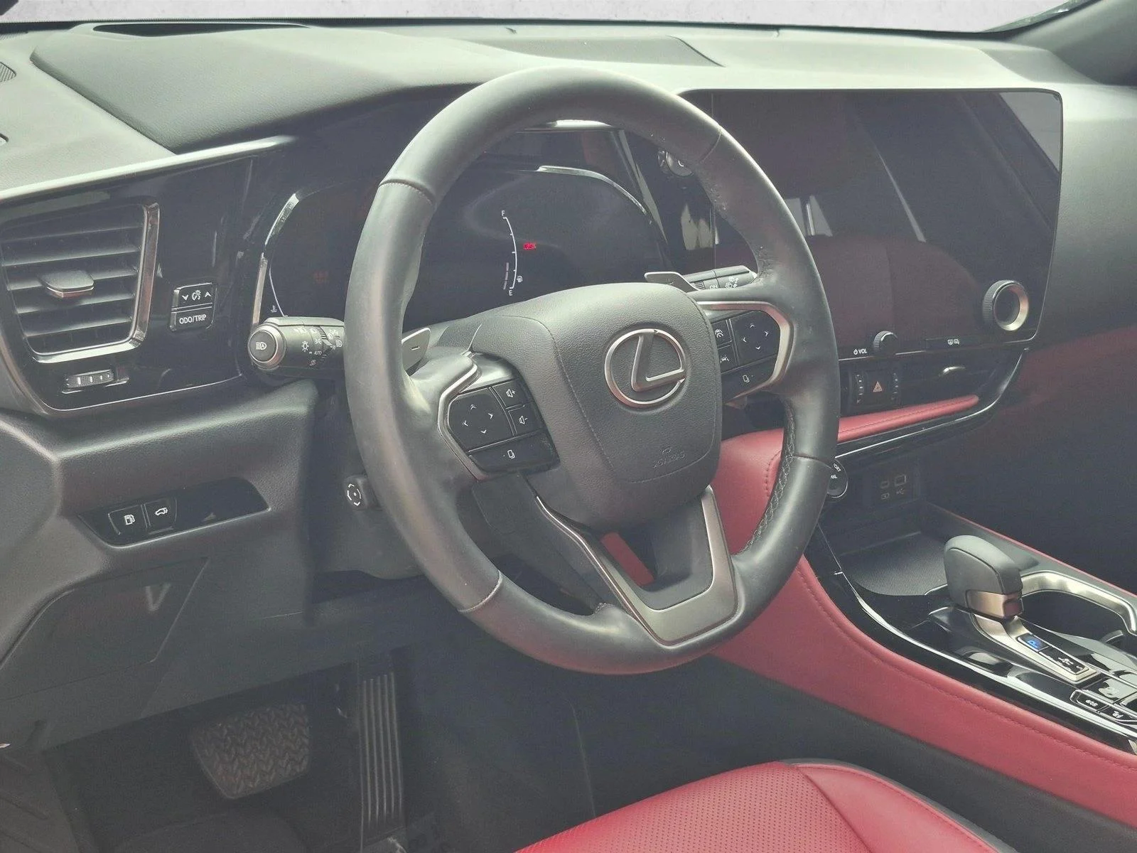 Certified Used 2024 Eminent White Pearl Lexus NX 350h Premium image 10