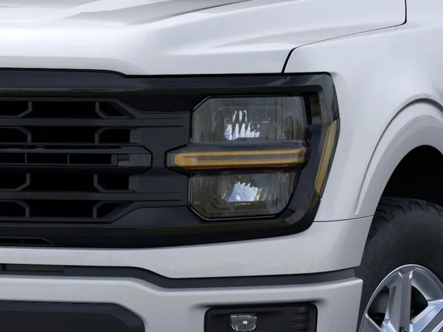 New 2026 Silver Metallic Ford XLT image 18