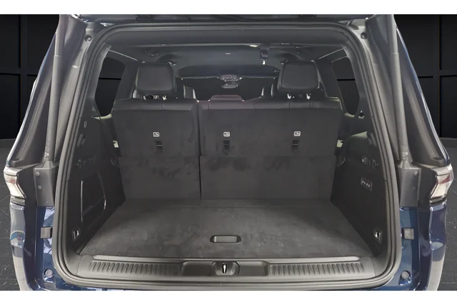 New 2026 Fathom Blue Pearl-Coat Exterior Paint Jeep Limited Altitude image 28