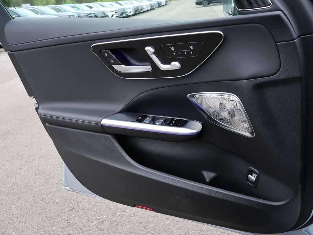 Used 2024 Cirrus Silver Metallic Mercedes-Benz C 43 AMG® image 37