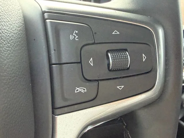 Used 2024 White Chevrolet RST image 27