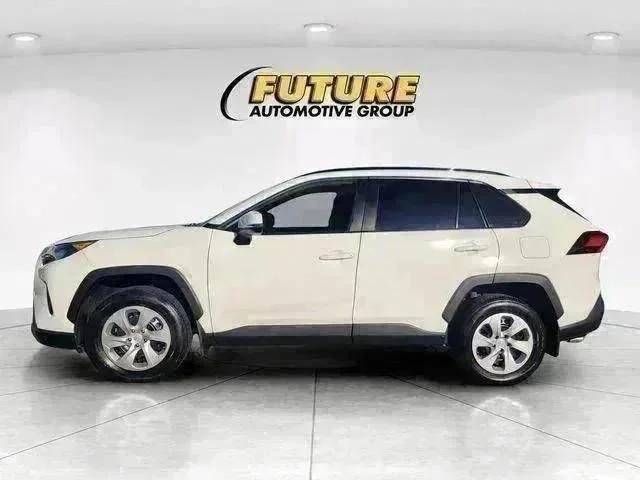 Used 2021 White Toyota LE image 6