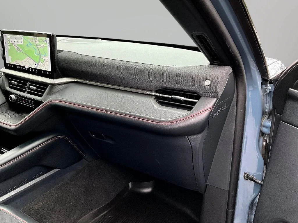 Used 2025 Vapor Blue Ford ST image 29