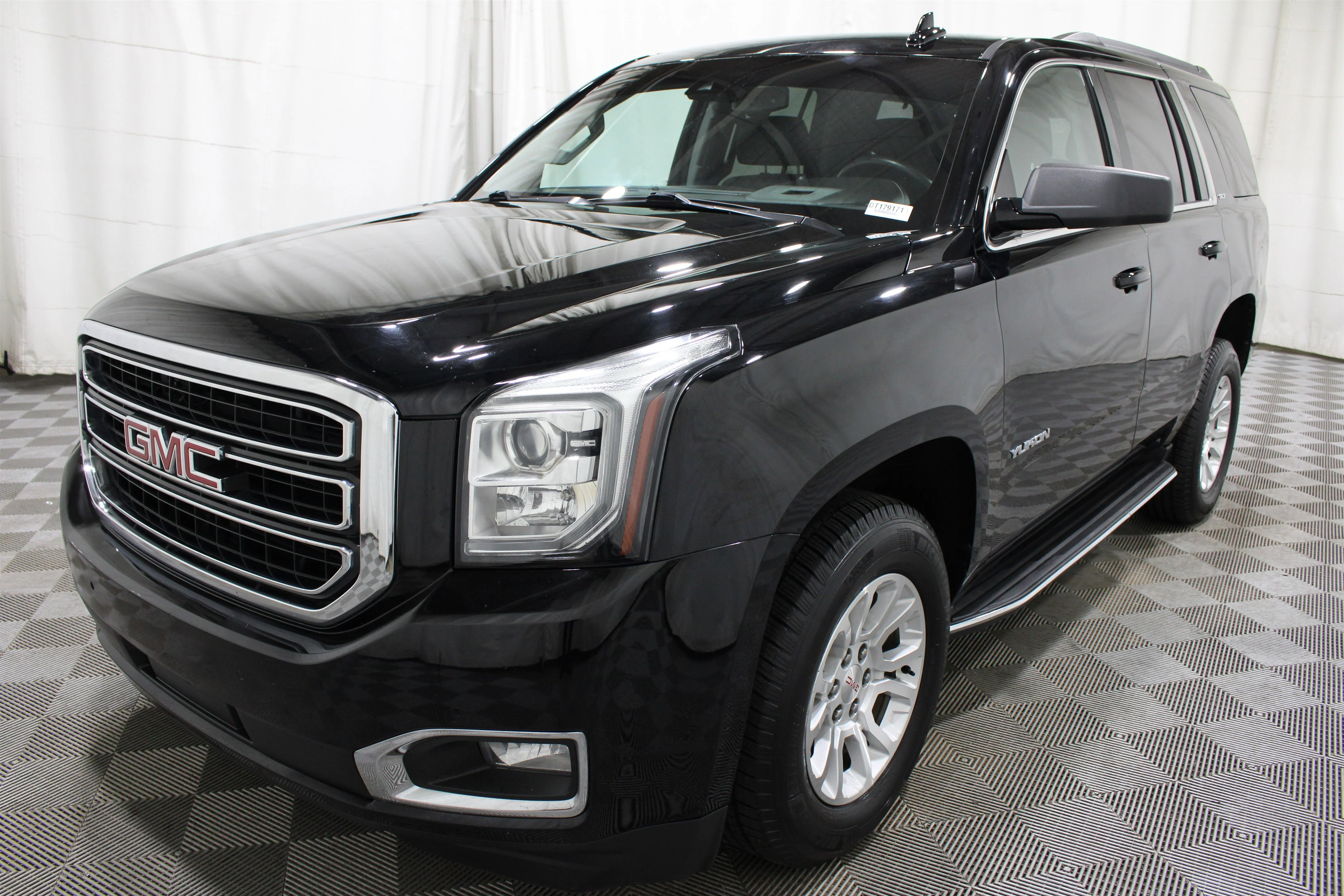 2017 GMC Yukon SLT - Photo 40