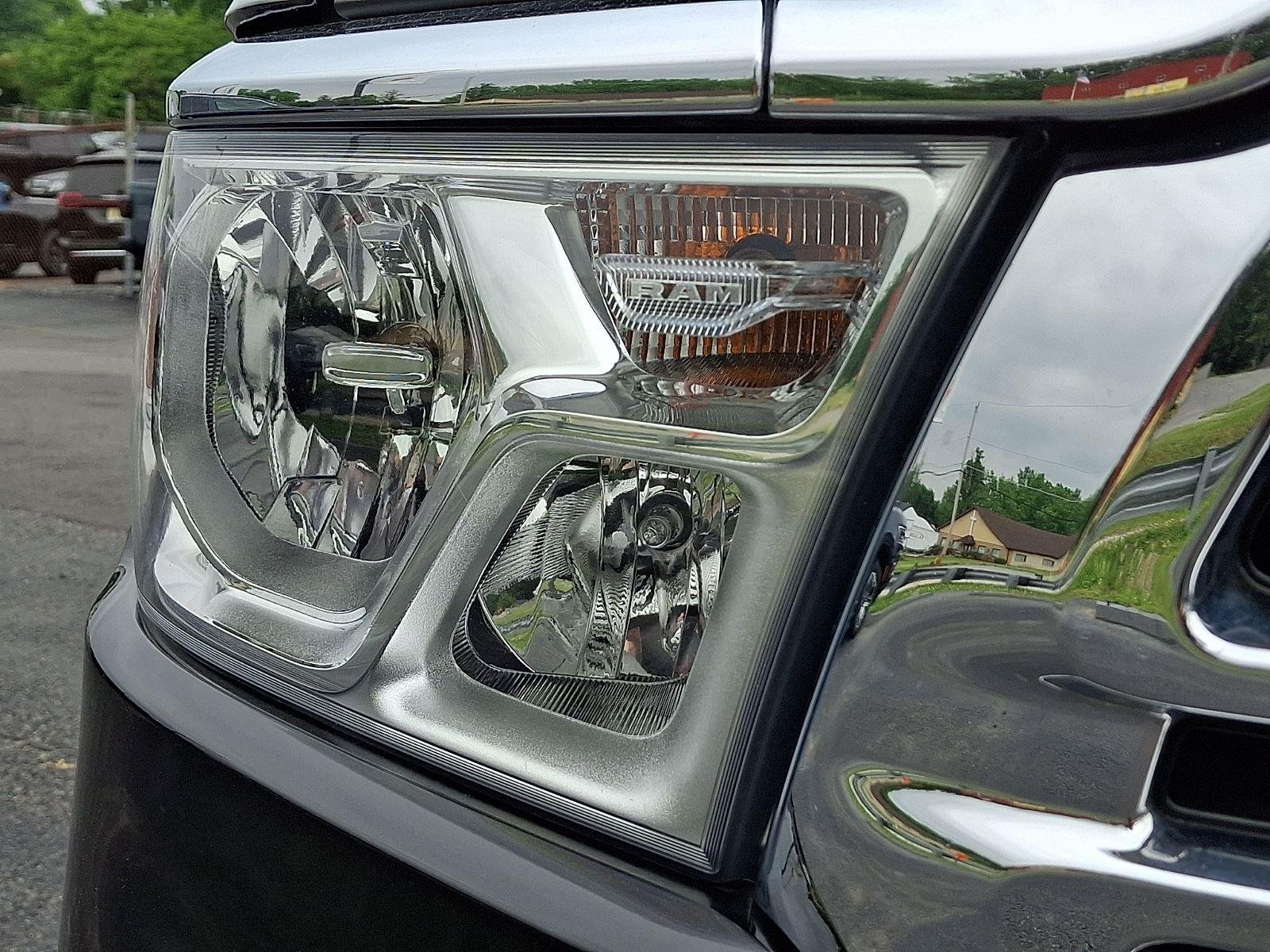 Used 2023 Diamond Black Crystal Pearlcoat Ram Big Horn image 10