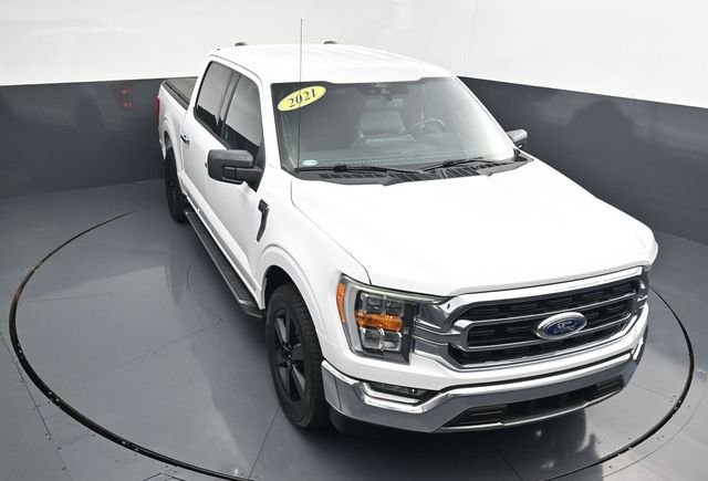Used 2021 Oxford White Ford XLT image 21